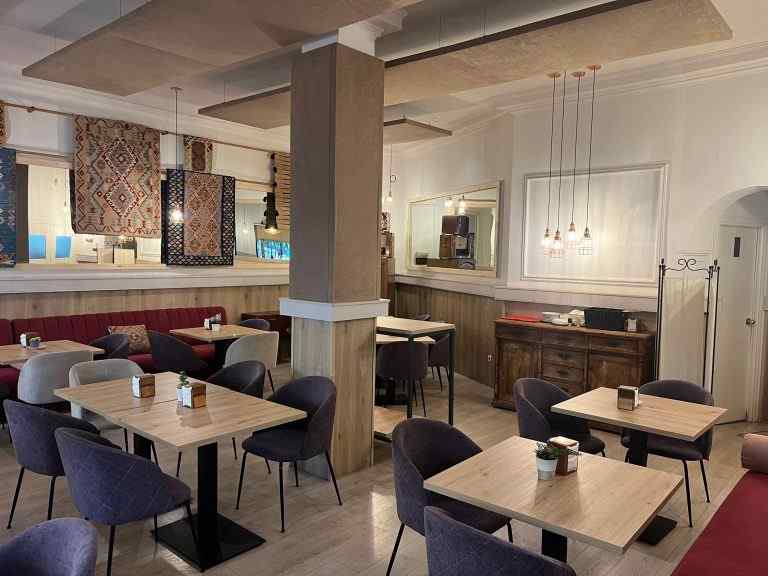 RESTAURANTE NURIA